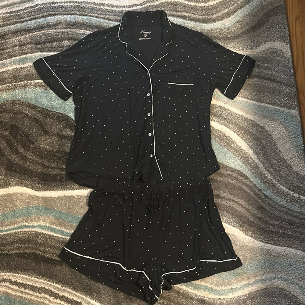 Victoria’s Secret Heavenly Pajamas Large